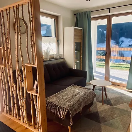 Modernes 1-zimmer-appartement Apartman